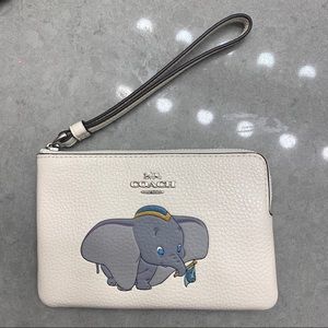 NWT Coach Dumbo Disney wristlet wallet card holder
